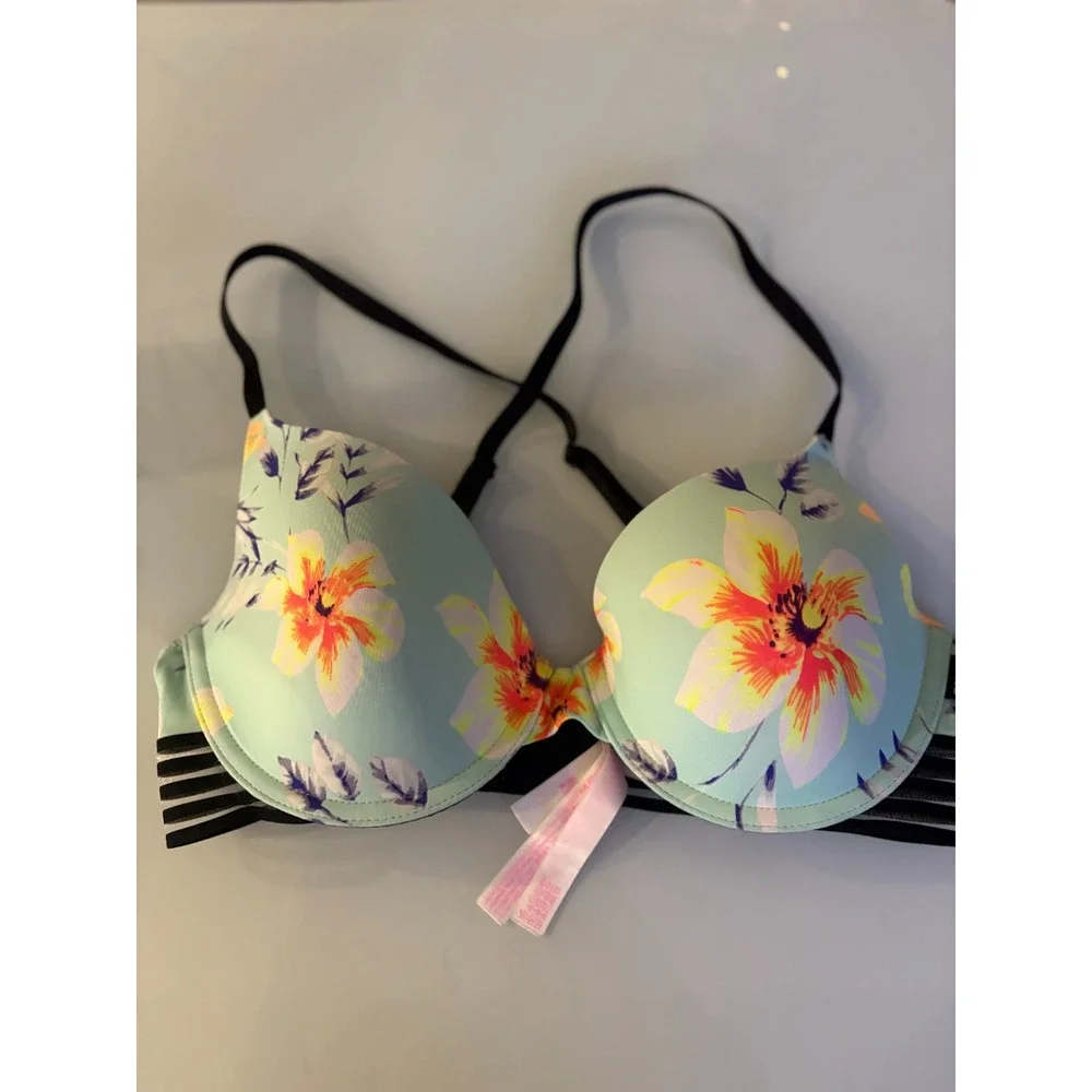 Victoria’s Secret PINK 32D Bra floral Wear Everywhere Push-Up Underwire